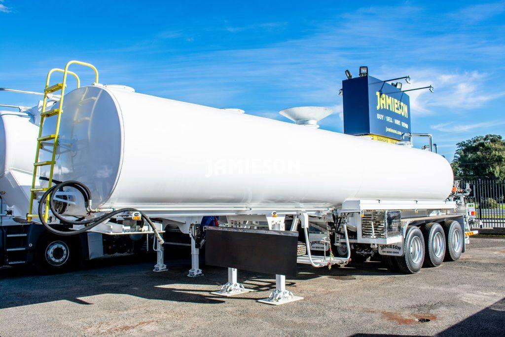 Water Tanker - Multi-Purpose - Hydraulic or Diesel Engine Operation - Tri-Axle - Full Remote Control - 28KL or 30KL